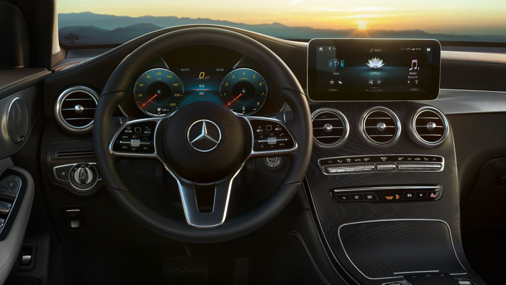 GLC Interior 1 v2